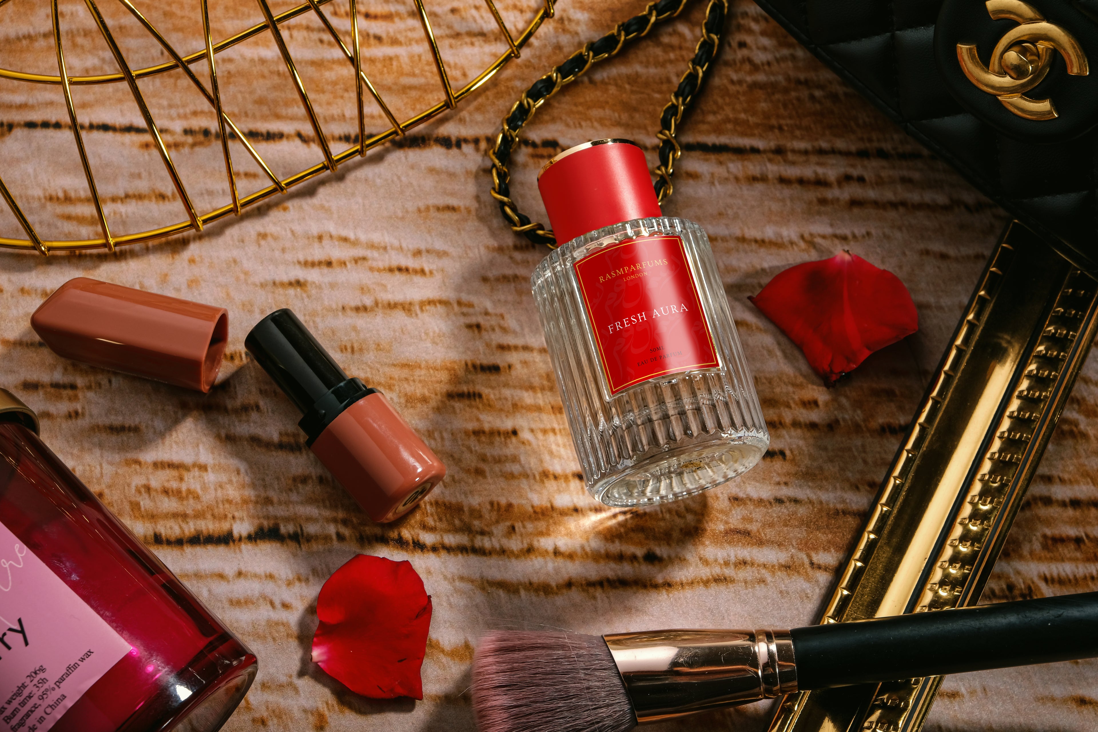 slider image slider_item_yifcxH